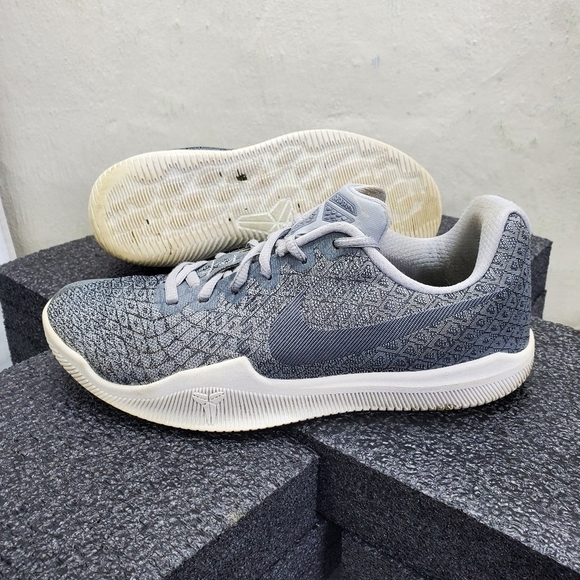 Nike Shoes Mens 7 Kobe Mamba Instinct Pure Platinum Gray 852473-002 Basketball - Picture 4 of 14